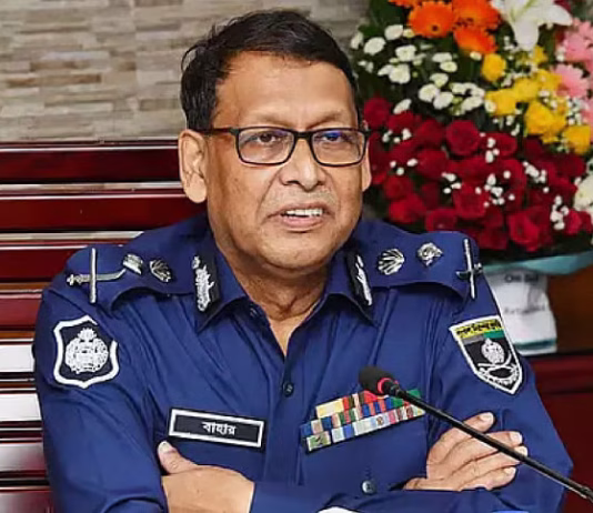 দোকান ও ব্যবসাপ্রতিষ্ঠানে ভাঙচুর: আইজিপির কড়া বার্তা, দ্রুত গ্রেপ্তার কার্যক্রম শুরু