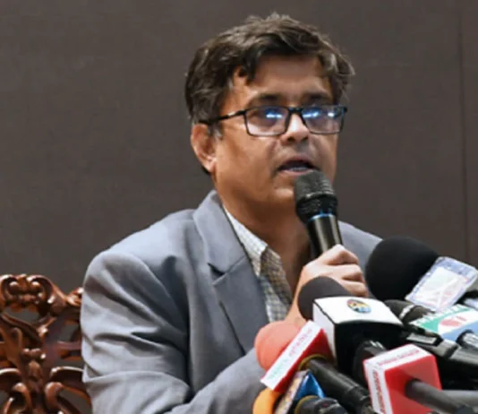 সরকার স্থলভিত্তিক এলএনজি টার্মিনাল স্থাপন করবে: প্রেস সচিব