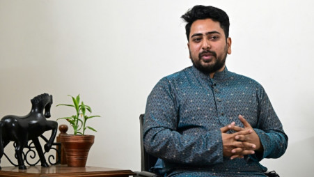 নাহিদ ইসলামের অভিযোগ: দিল্লি থেকে এক-এগারোর পুনরাবৃত্তির পাঁয়তারা চলছে