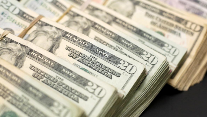dollar_reuters