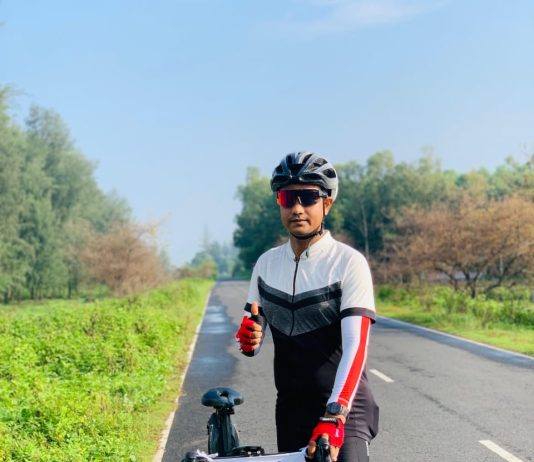 সাইকেলে টেকনাফ থেকে তেতুলিয়া: সবুজ পরিবেশ আর সুস্থ জীবনের বার্তা নিয়ে পথে মো. সাইফুল ইসলাম