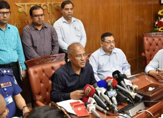 দেশজুড়ে চিরুনি অভিযান শুরু হবে এখন থেকেই: স্বরাষ্ট্র উপদেষ্টা