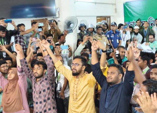 জাকসু নির্বাচনে শিবিরের ভূমিধস জয়