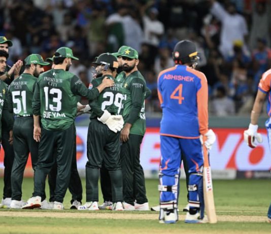 এশিয়া কাপে হাত না মেলানো থেকে ম্যাচ বর্জনের হুমকি