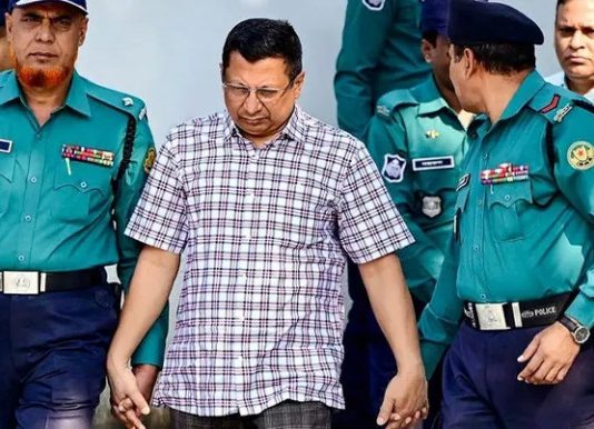 ছাত্র-জনতার ‘মার্চ টু ঢাকা’ ঠেকানোর পরিকল্পনা হয়েছিল গণভবনে — সাবেক আইজিপি মামুনের জবানবন্দি