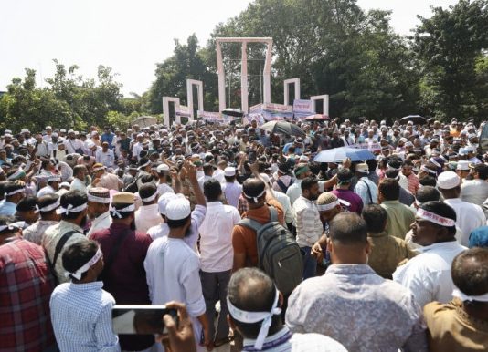 বাড়িভাড়া ২০ শতাংশসহ তিন দফা দাবিতে শিক্ষকদের নতুন কর্মসূচি ঘোষণা