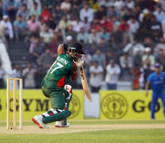 এলিনের সেঞ্চুরিতে আলোকস্বল্পতায় জিতল বাংলাদেশ অনূর্ধ্ব–১৯