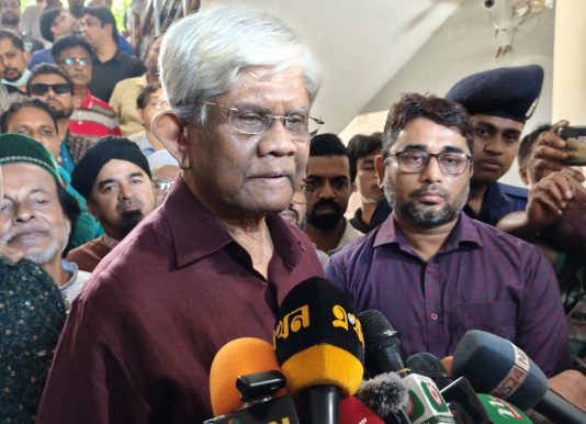 সরকারি চাকরিজীবীদের নতুন পে–স্কেলের সিদ্ধান্ত নেবে পরবর্তী সরকার: অর্থ উপদেষ্টা