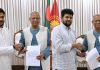 উপদেষ্টা আসিফ মাহমুদ ও মাহফুজ আলমের পদত্যাগ