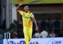 আইপিএলে রেকর্ড দামে কলকাতায় মুস্তাফিজ