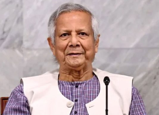 প্রথম আলো ও ডেইলি স্টারে হামলা স্বাধীন গণমাধ্যমের ওপর হামলা: প্রধান উপদেষ্টা