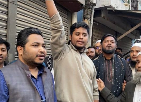 গণভোটে ‘হ্যাঁ’ ভোটের পক্ষে থাকার আহ্বান হাসনাত আব্দুল্লাহর
