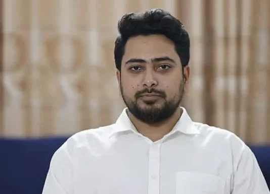 ইসি ও প্রশাসনে চাপ তারেক রহমানের পরিকল্পনা কি না—প্রশ্ন নাহিদ ইসলামের
