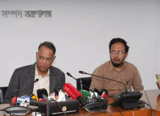 মধ্যপ্রাচ্যের অস্থিরতায় বিদ্যুৎ–সার উৎপাদনে শঙ্কা